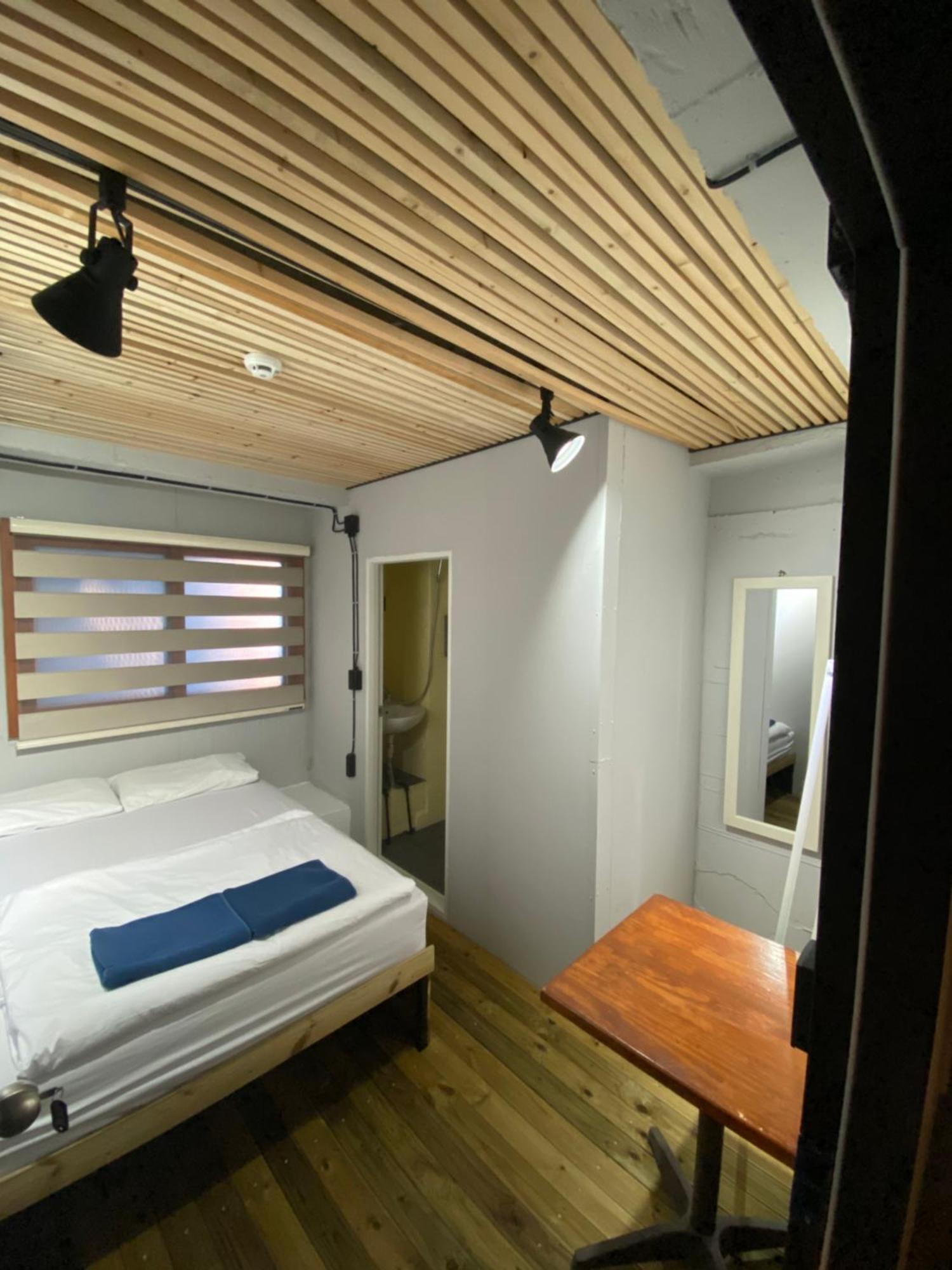 Hostel Sounds Itaewon