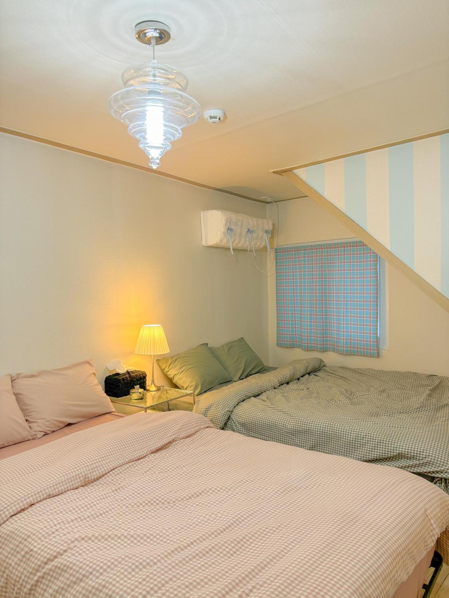 Rainbow Villa *
