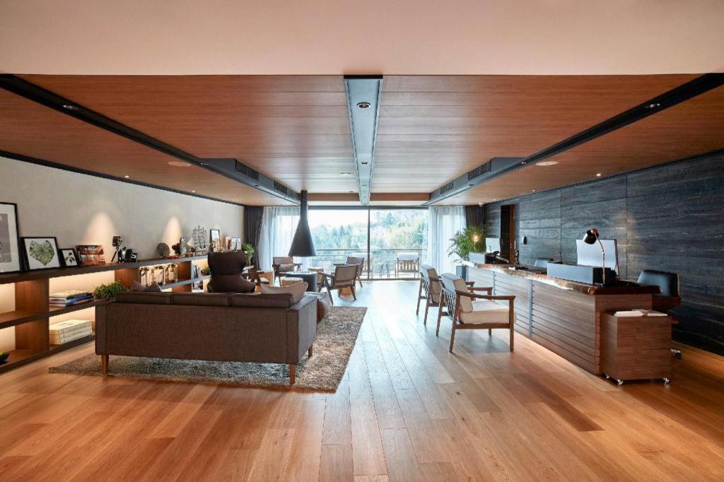 Hotel Walkerhill Douglas House (adults Only) 5*