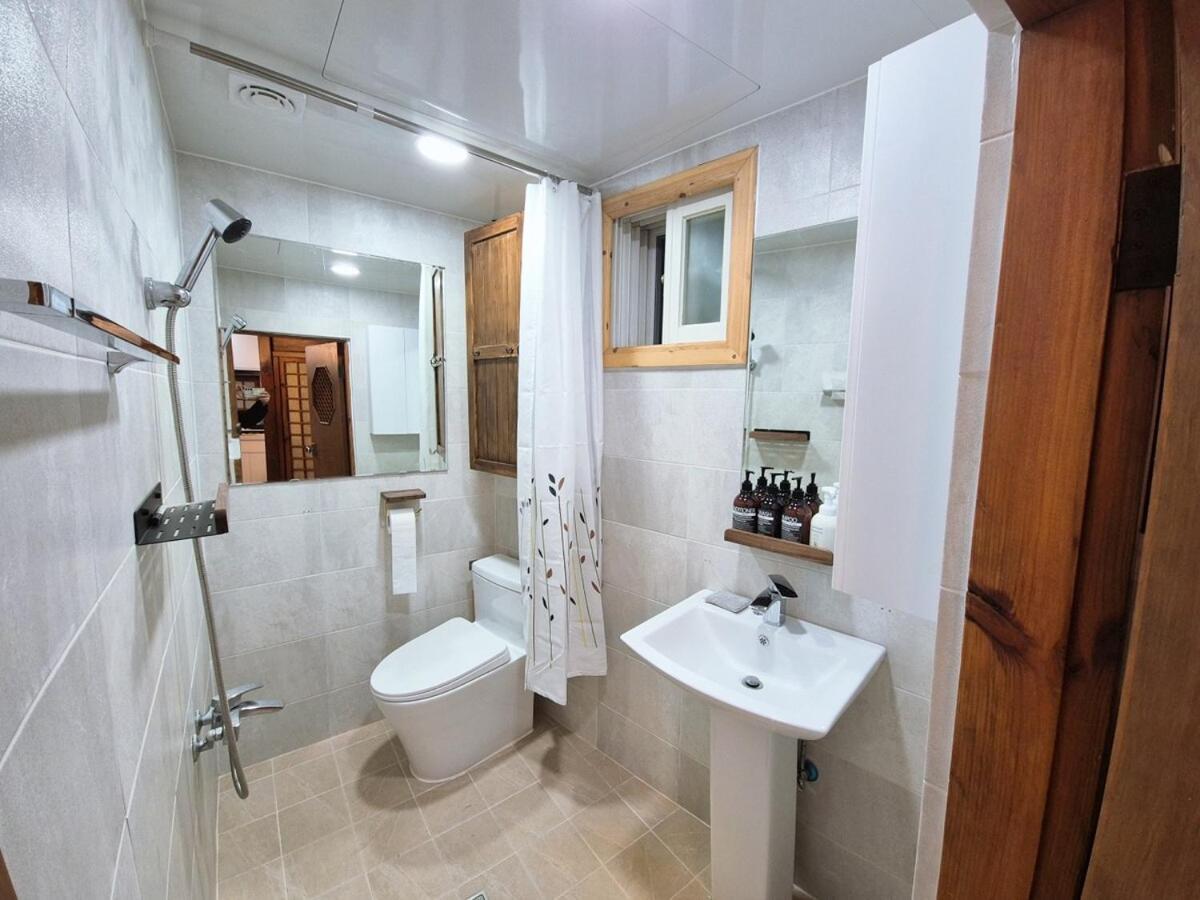 Apartment Hanok Entire House, Bukchon Hanok Village