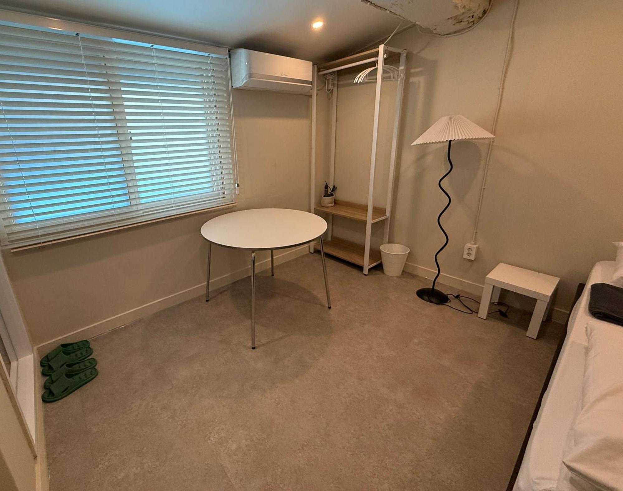 Hostel Sounds Itaewon Seoul