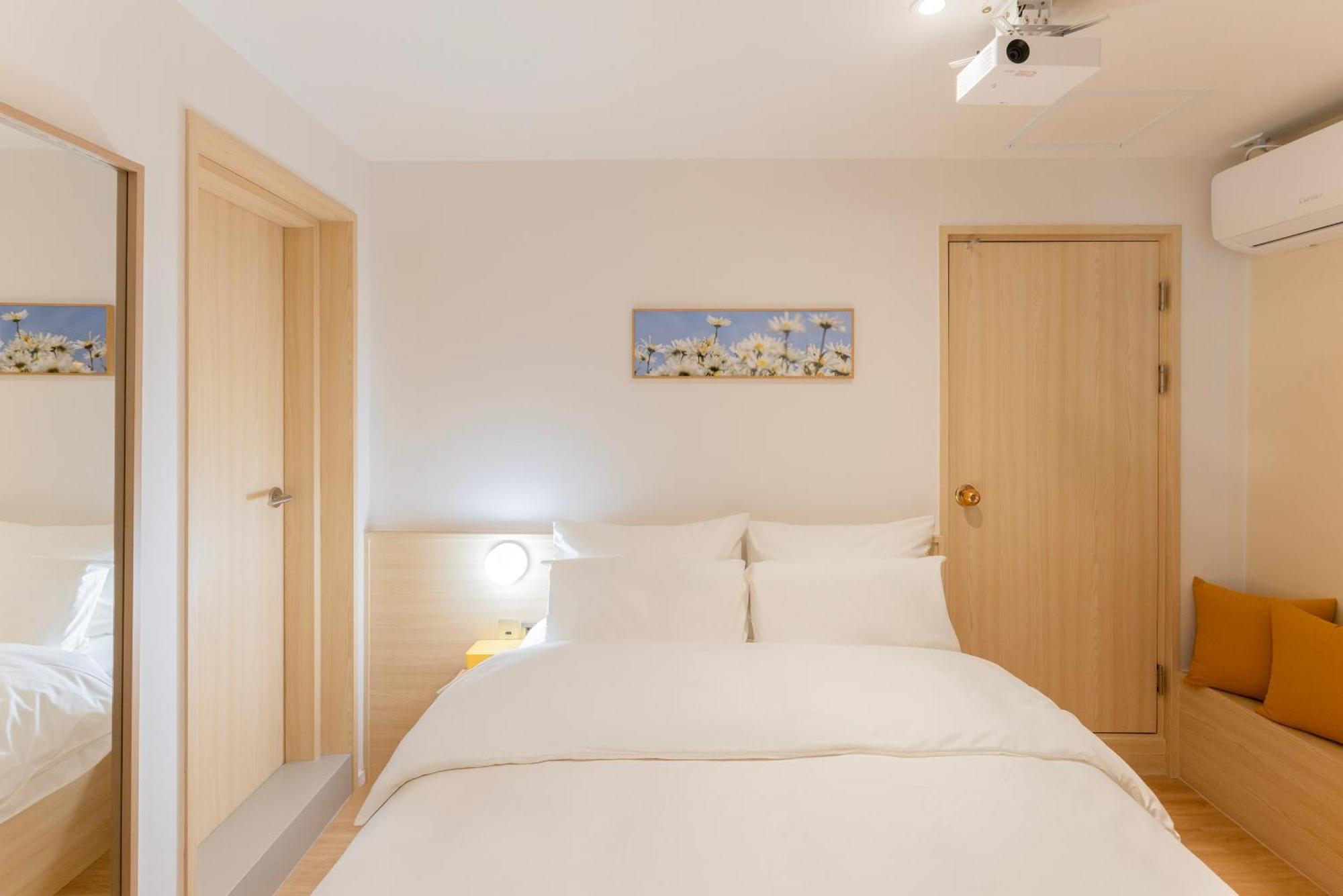 Hotel 2025 Renovated- Marguerite 2*