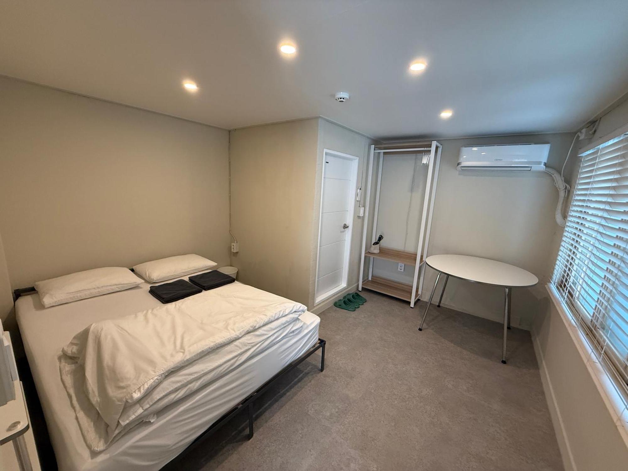 Hostel Sounds Itaewon *