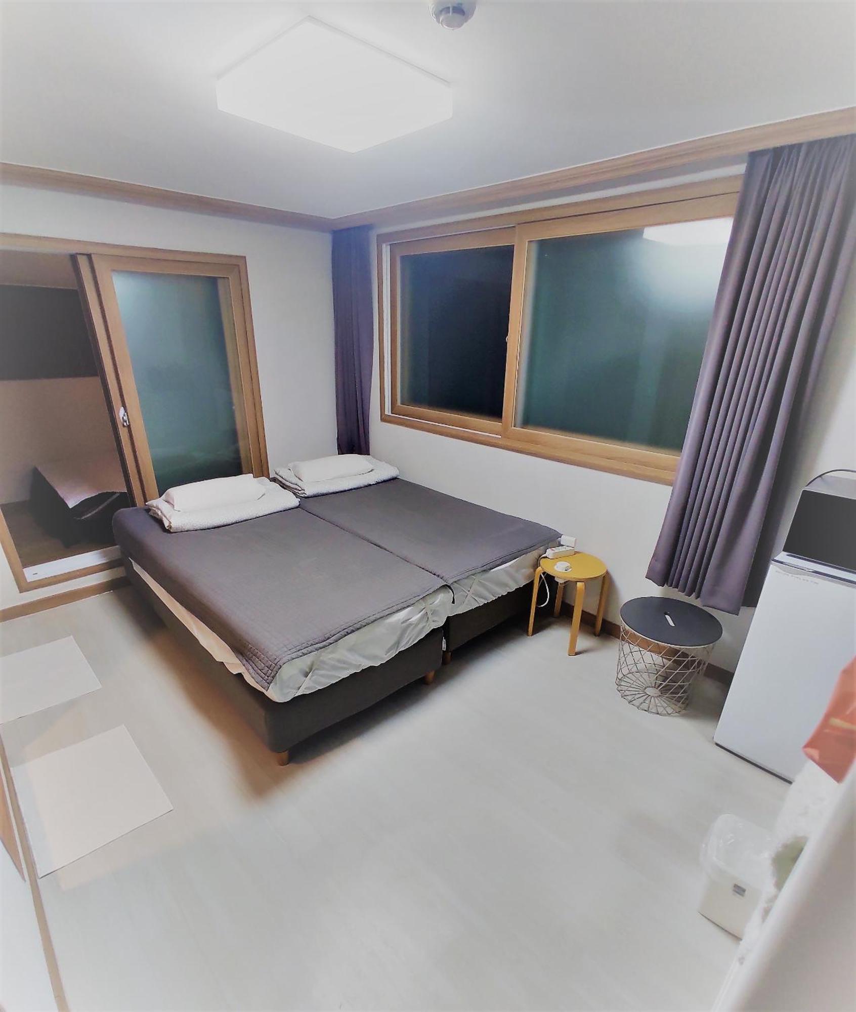 Y's House Guest house 2*