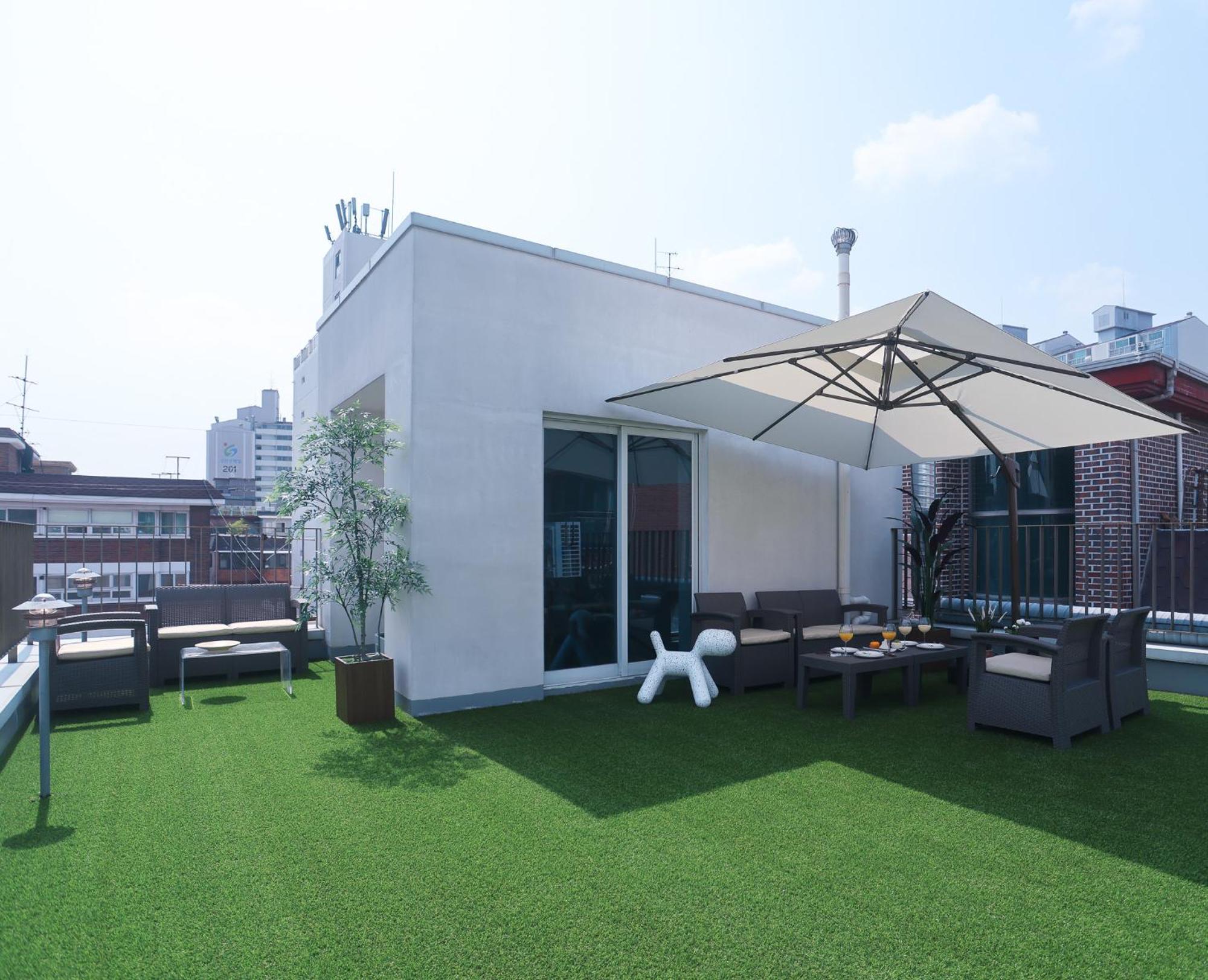 Free Airport Pickup, Europe In Hongdae Villa *