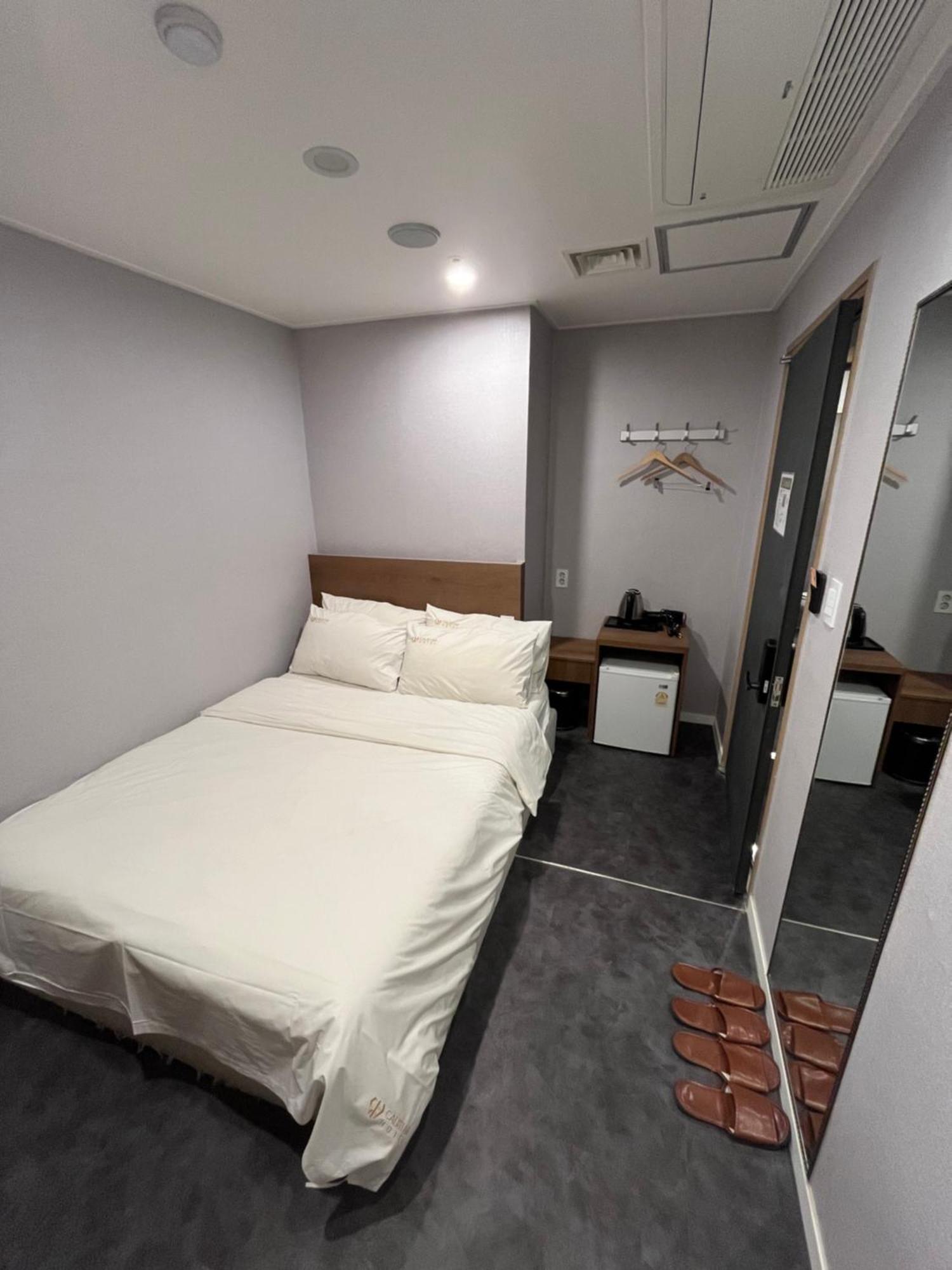 Calistar Hotel