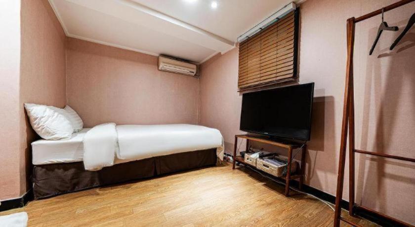 Sulla Motel *