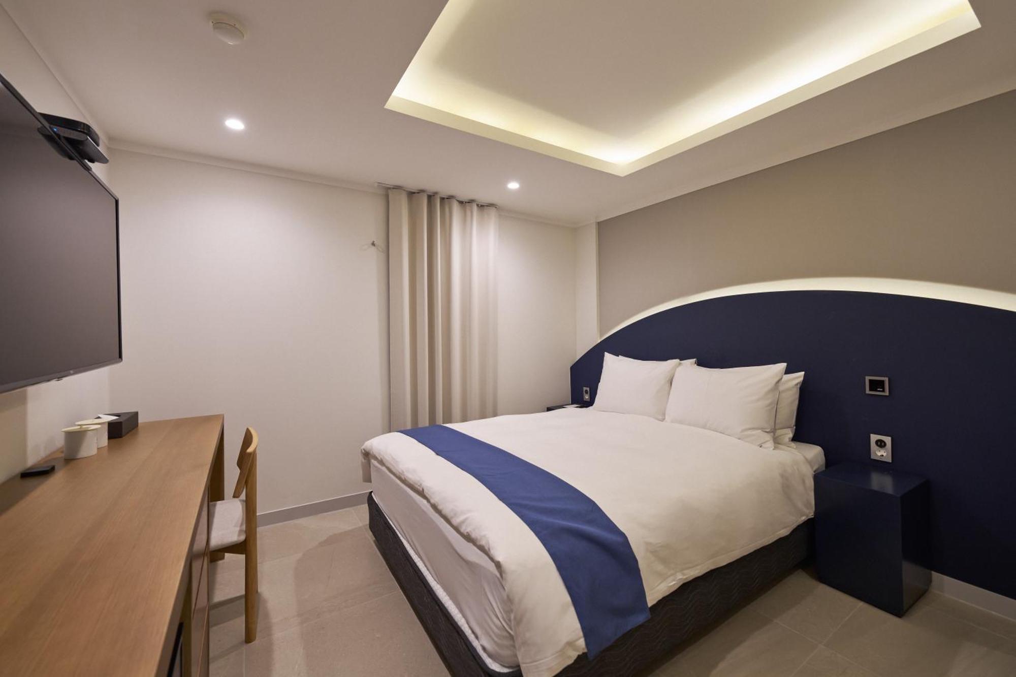 Blueduck Hotel
