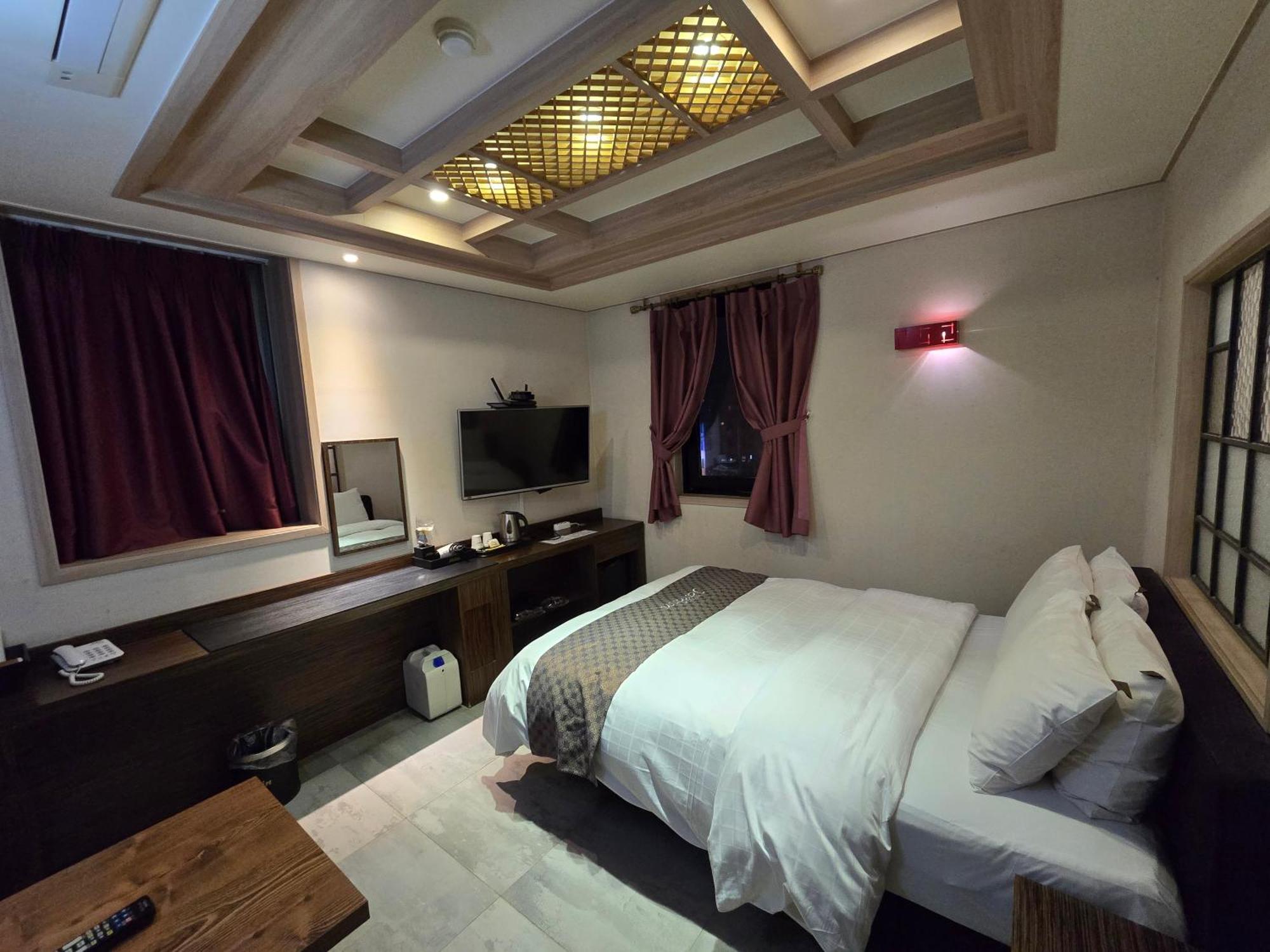 Hotel Yeongdeungpo Jardin *