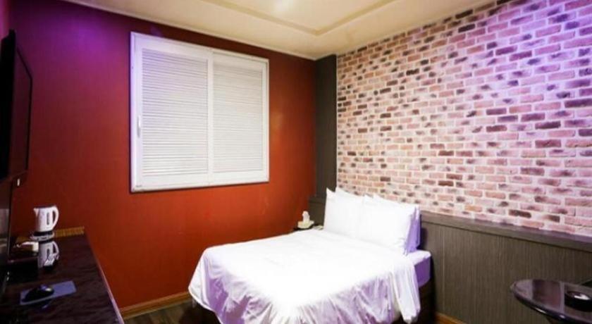 Hotel Cs