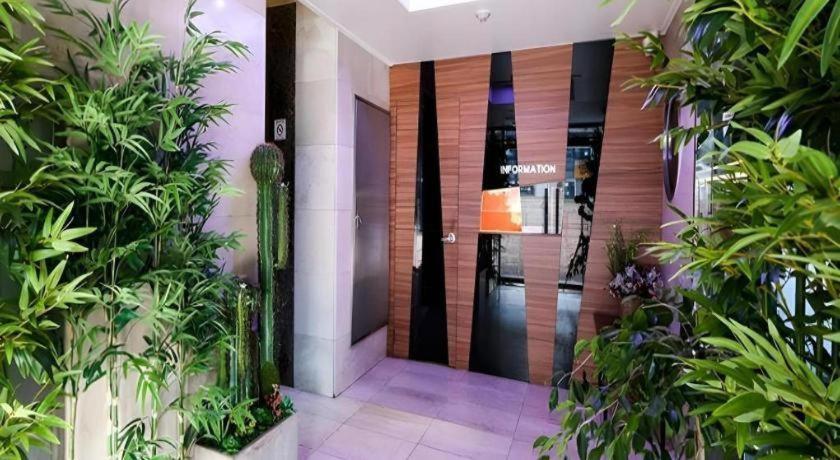 Cs Hotel