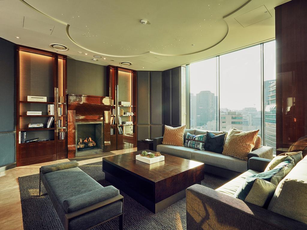 Crown Park Myeongdong 3*