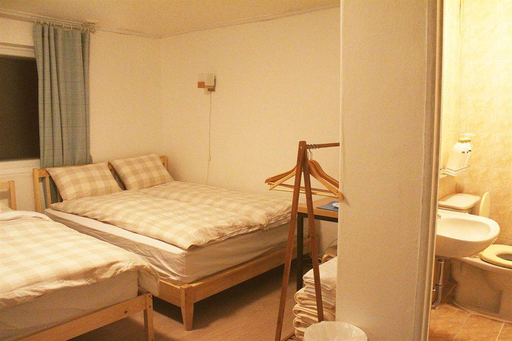 Mansion Guest house 2*