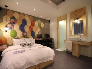 Nyx Hotel