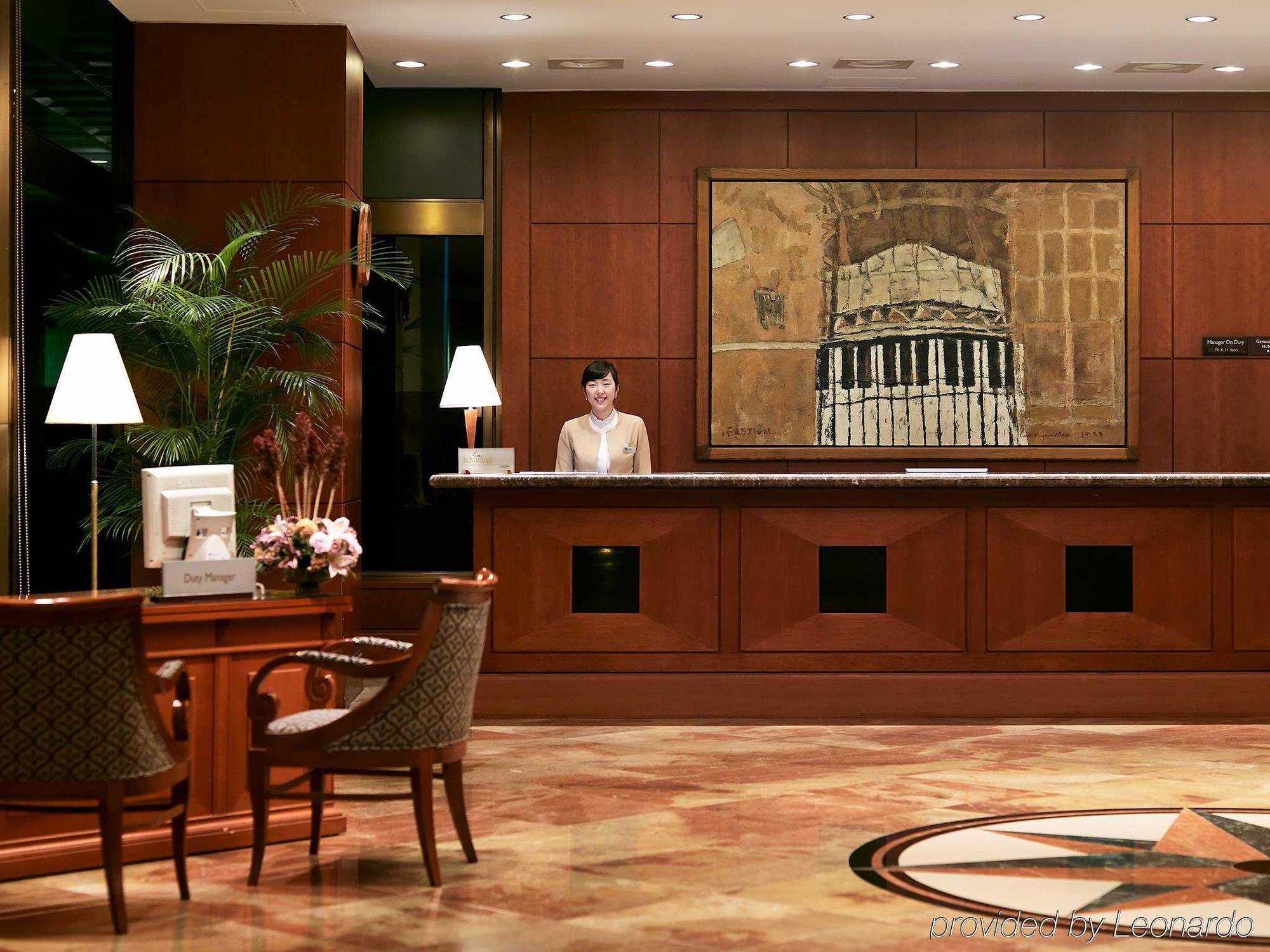 Novotel Ambassador Doksan Hotel 4*