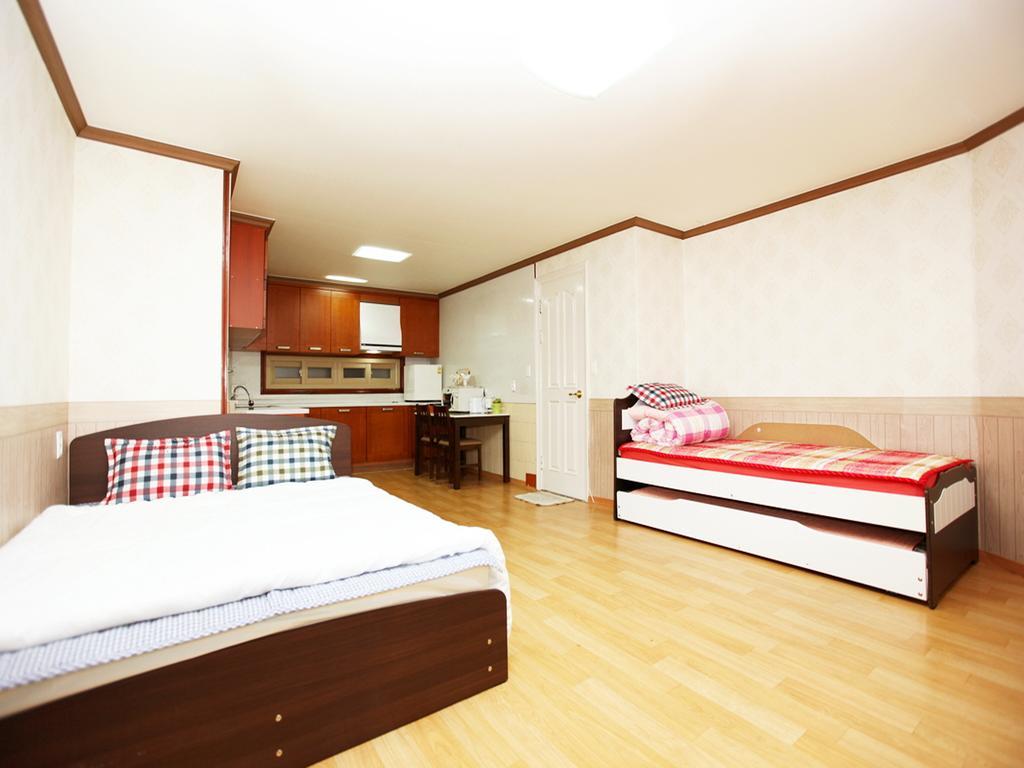 Hostel Myeongdong *