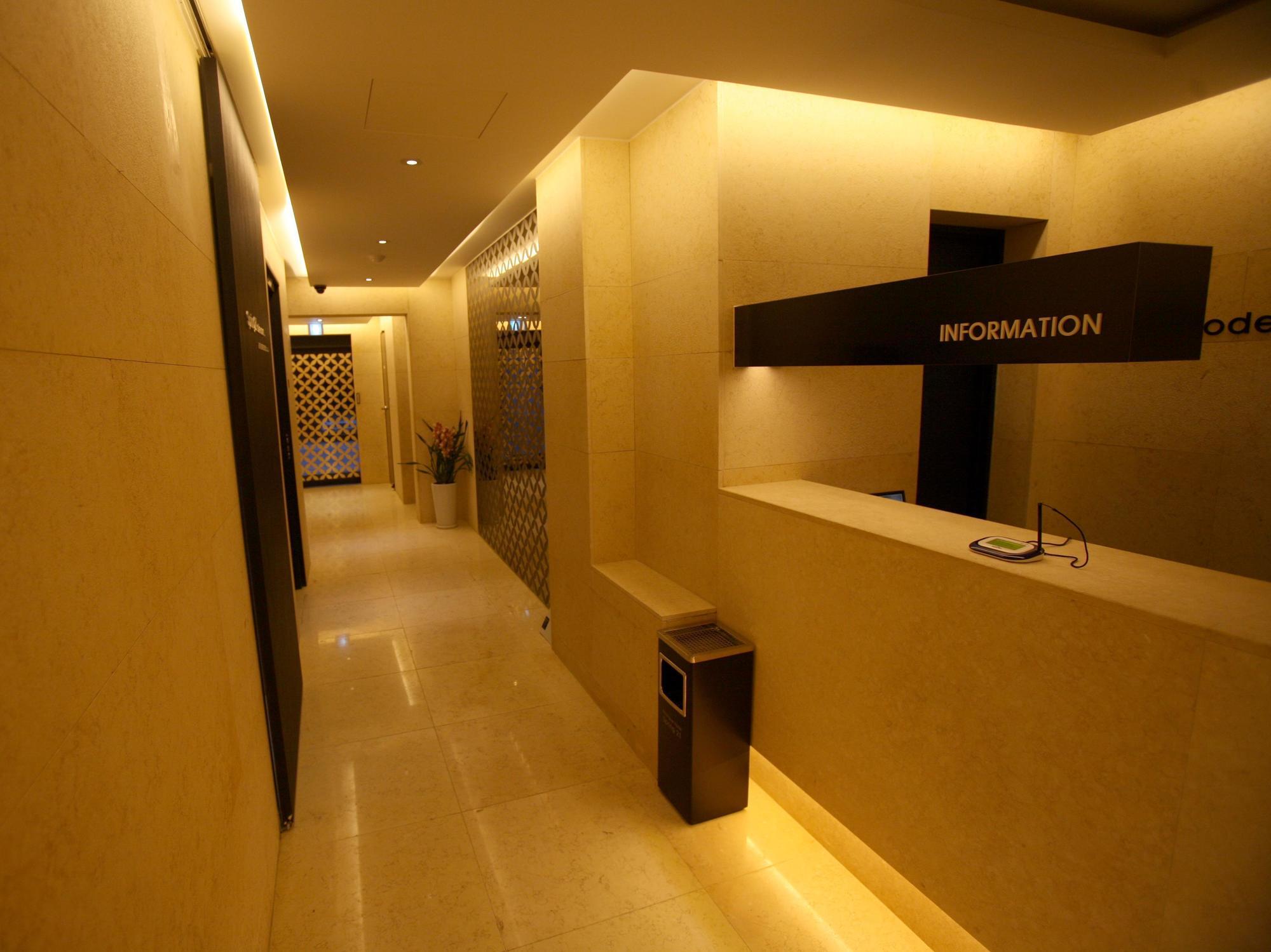 Motel Spring 21 Sinchon