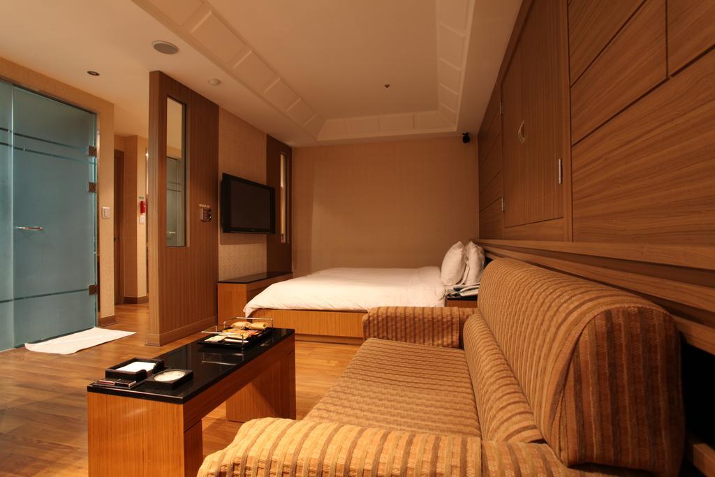 Hotel Mind Tourist 3*
