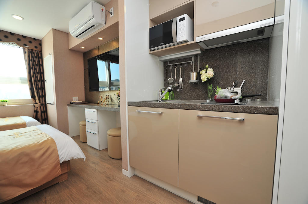 Apartment Golden Forest River Seoul