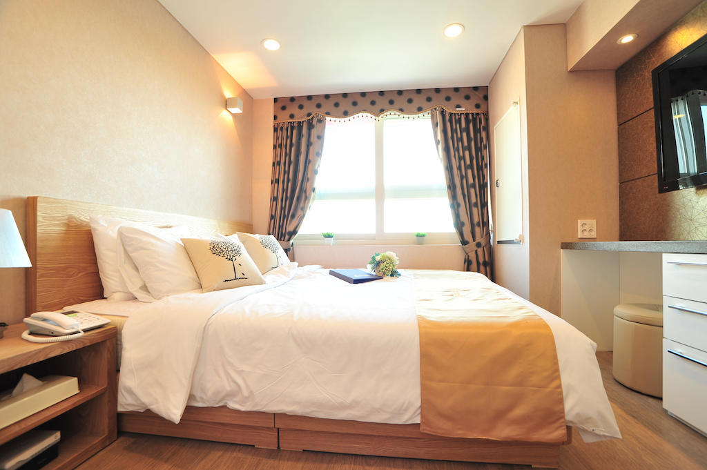 Apartment Golden Forest River *