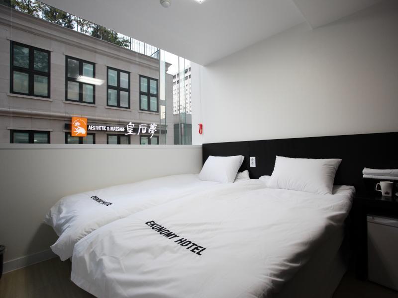 Hostel Ekonomy Myeongdong Premier Seoul