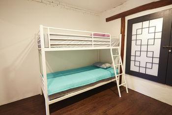 Owl Guesthouse - Hostel 2*
