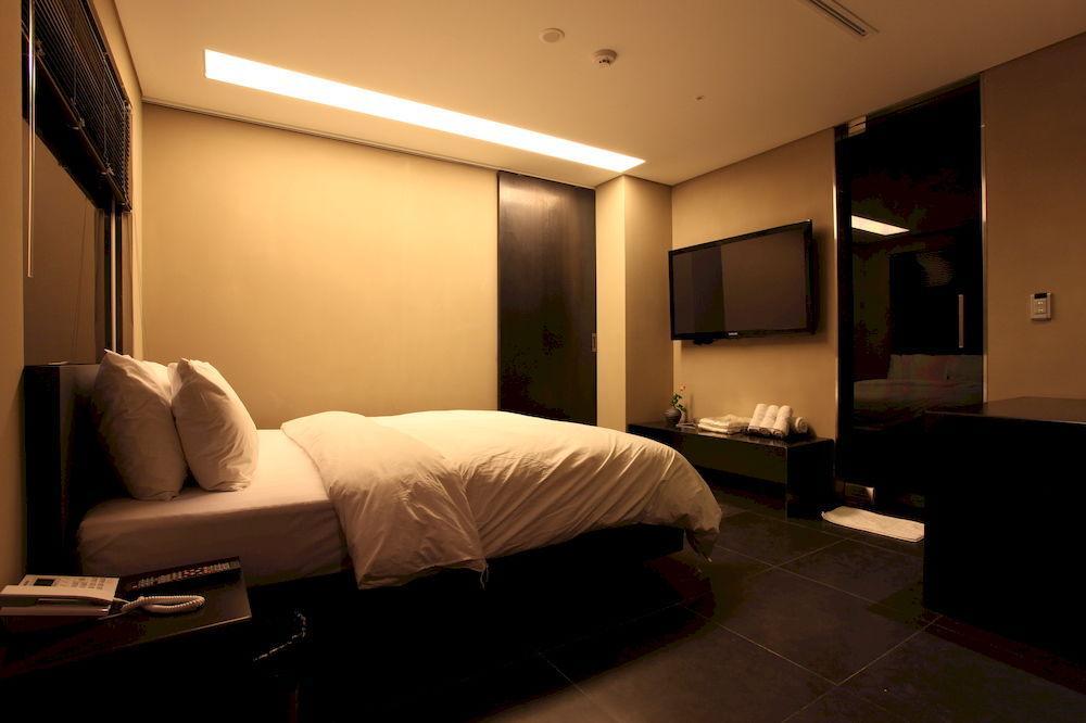 Adlige Motel 3*