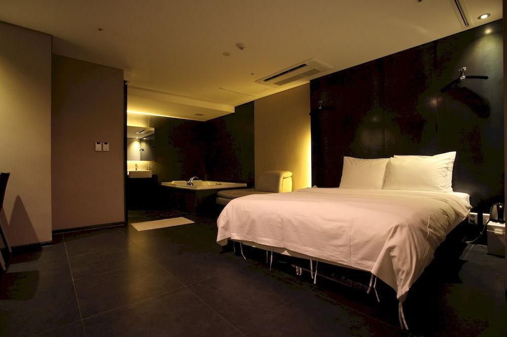 Adlige Motel