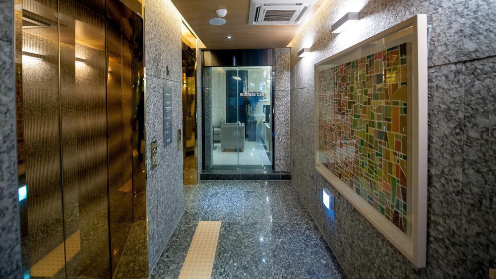 Rian 3* Seoul