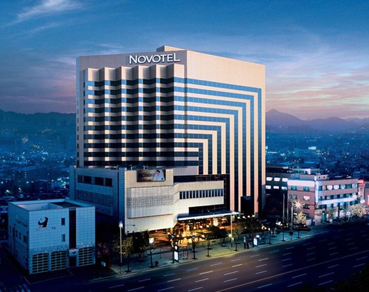 Novotel Ambassador Doksan 4*