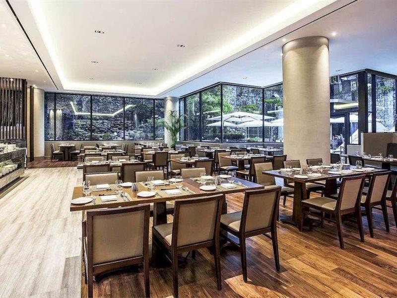 Hotel Novotel Ambassador Doksan Seoul