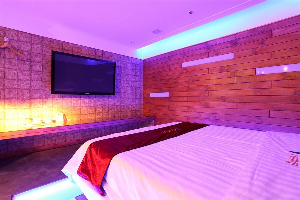 Hotel Moxy Insadong By Marriott Seoul