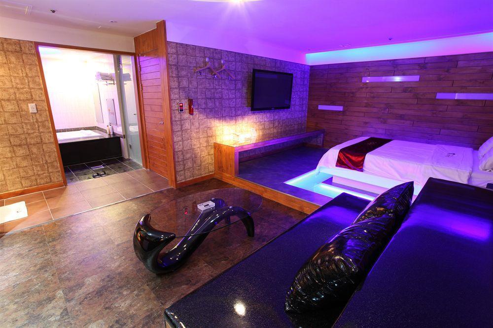 Moxy Insadong By Marriott