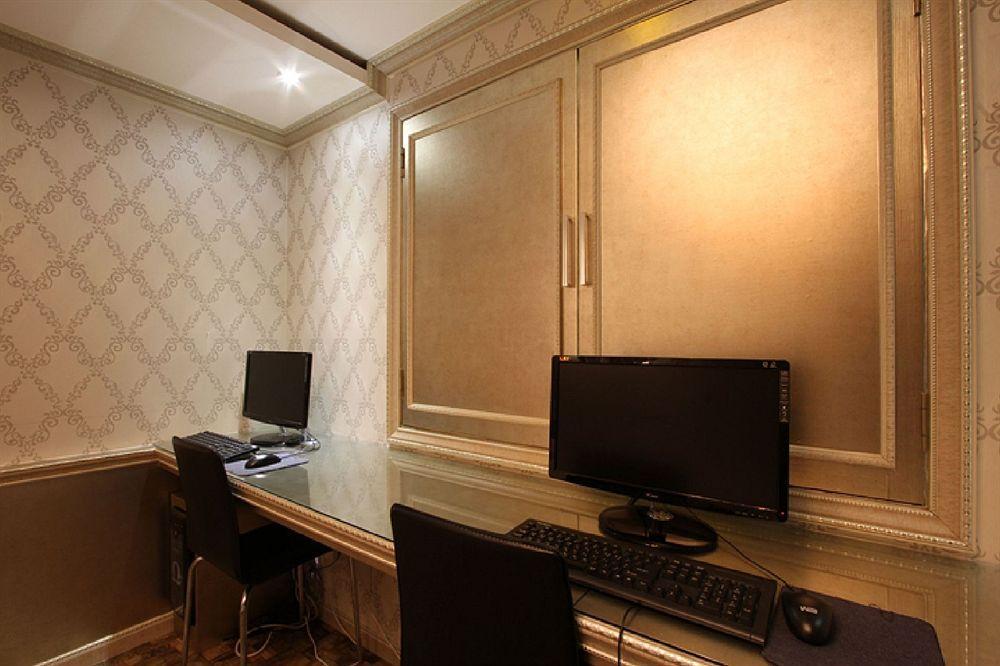 Moxy Insadong By Marriott