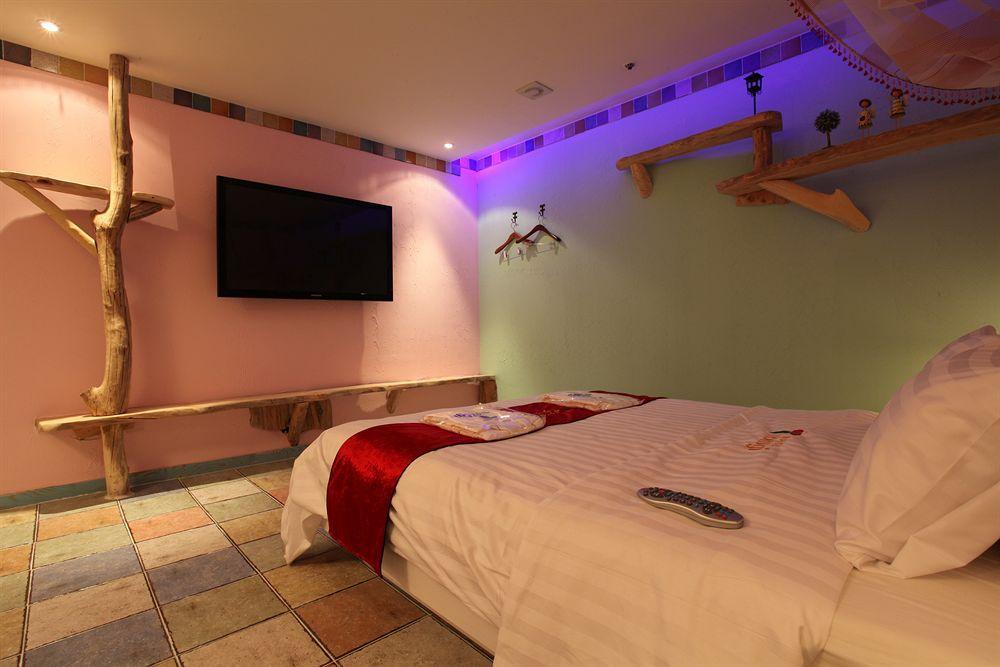 Moxy Insadong By Marriott Seoul