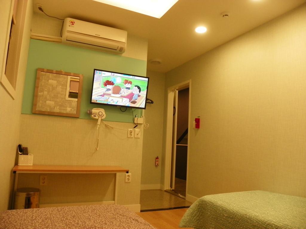 Guest house Feliz Casa 2*