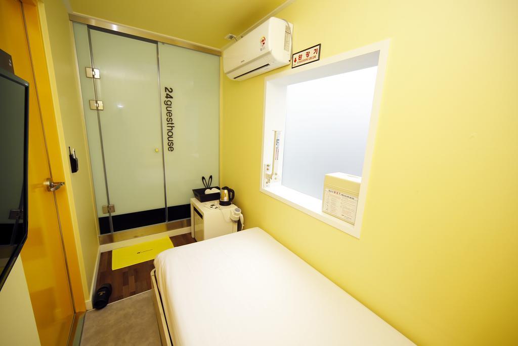 24 Sinchon Avenue * Seoul