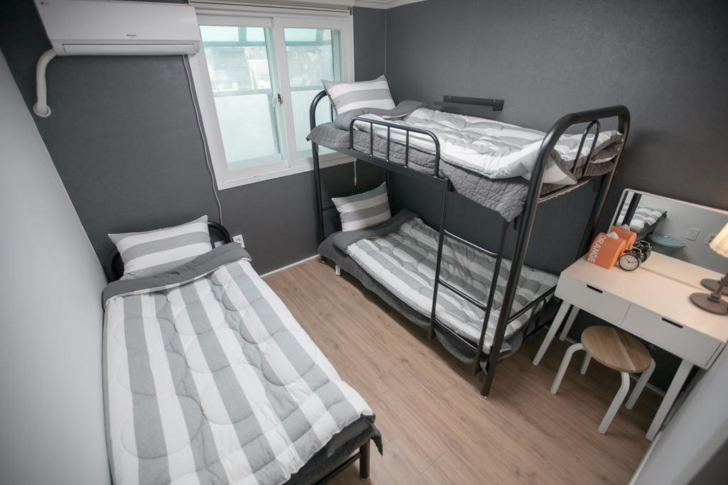 Twins Guesthouse 2* Seoul