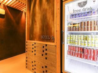 Hotel27 3*