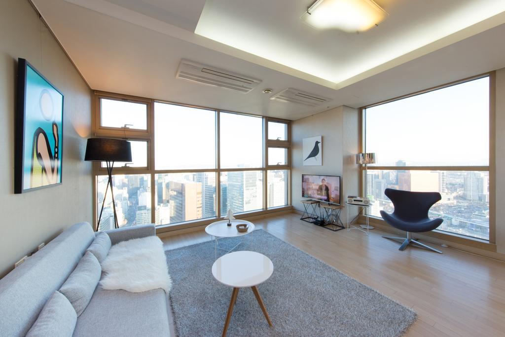Penthouse Station