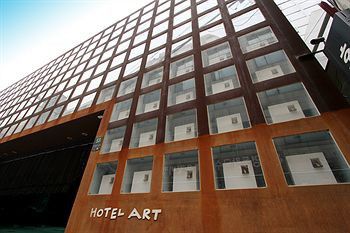 Hotel Art 3*