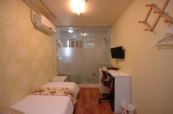 Apartment E Seoul