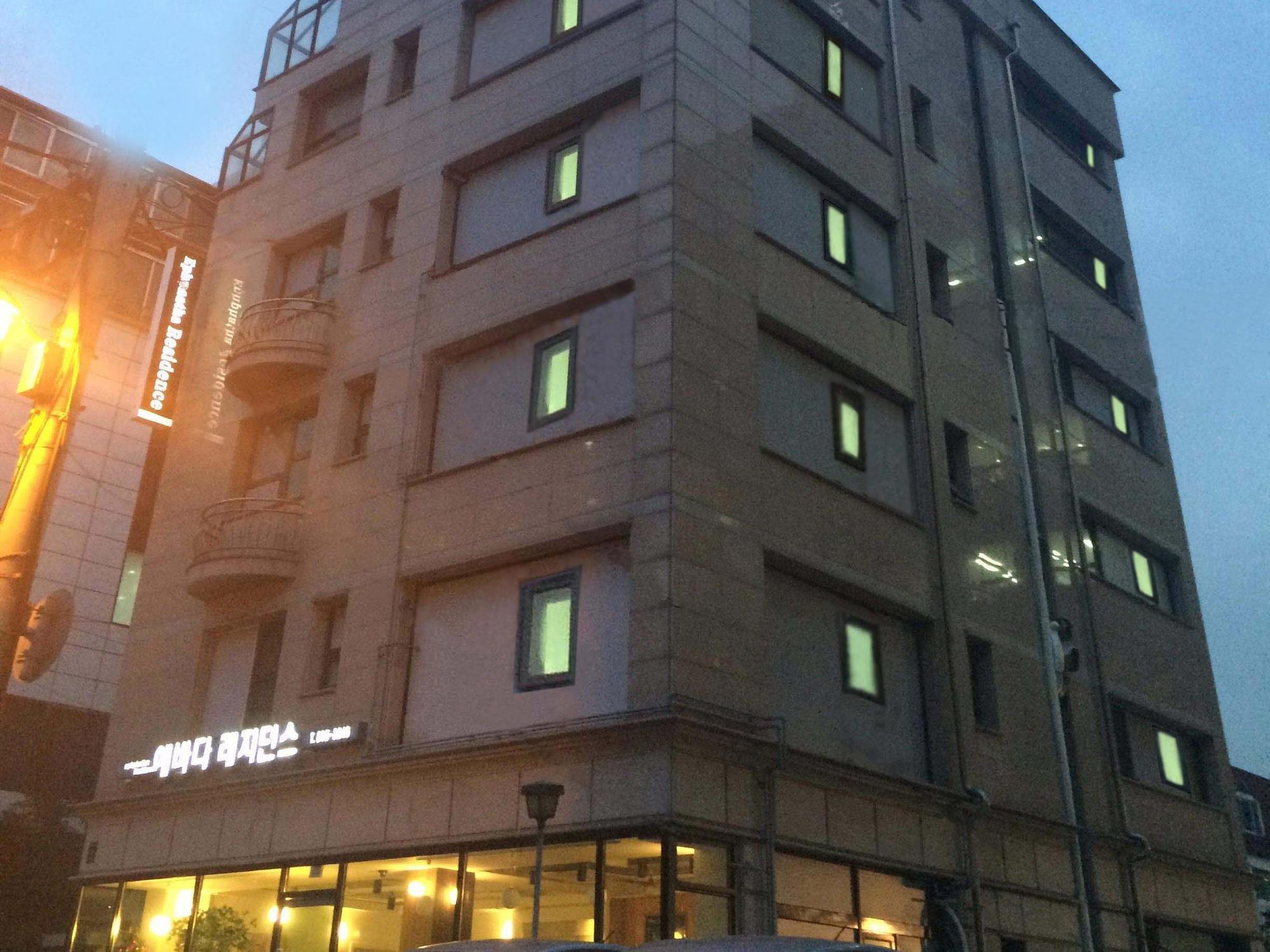 E * Seoul