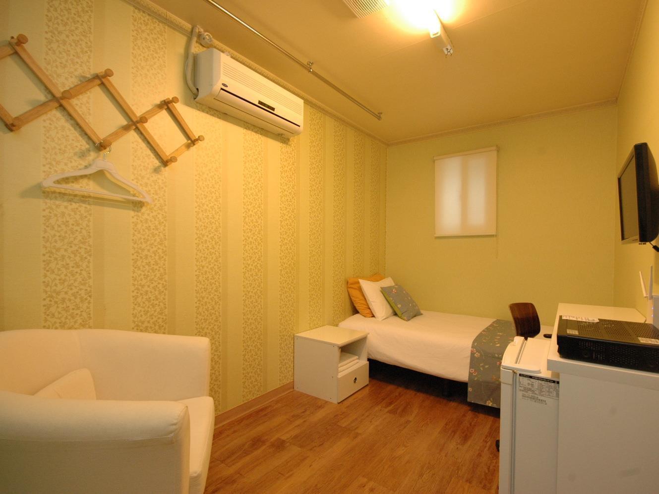 Apartment E