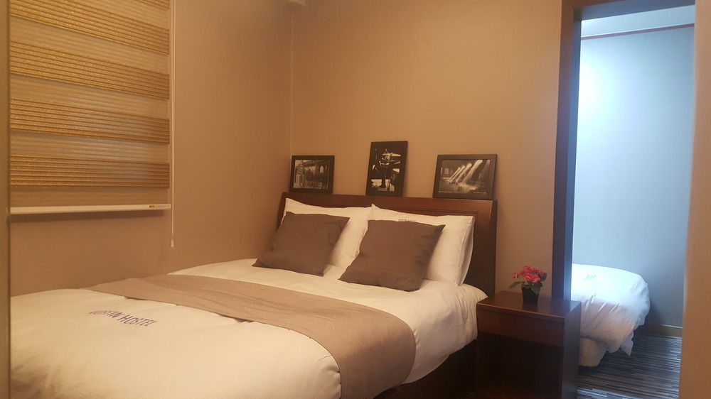 Vestin Myeongdong Hostel *