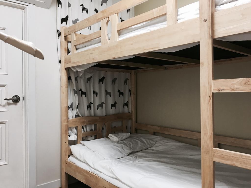Hongdae Nanu Kpop Rumah tetamu Seoul