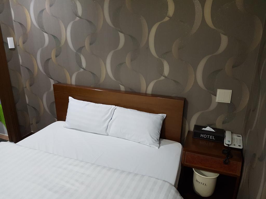 At 2* Seoul