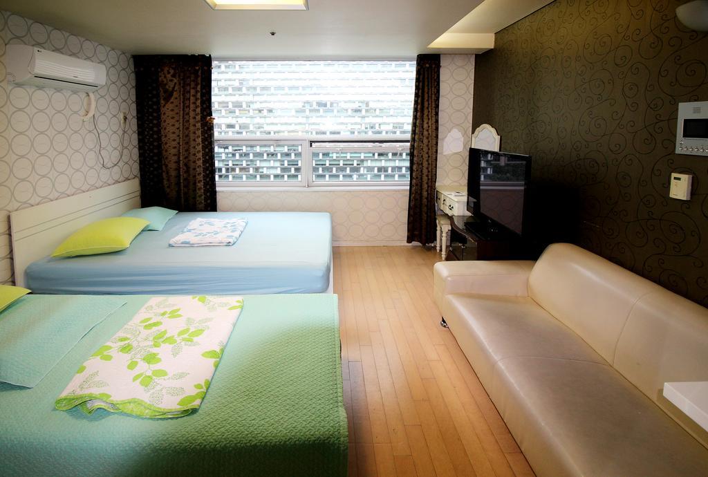 Weve House Apartment *