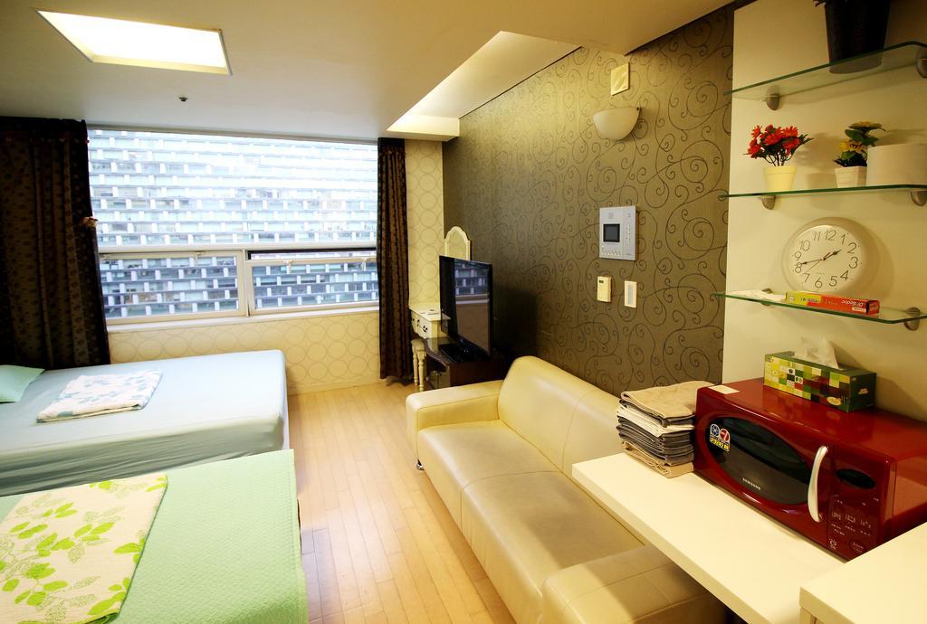 Weve House Apartment *