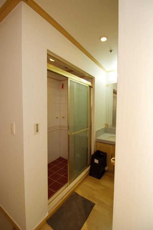 Junho House Seul